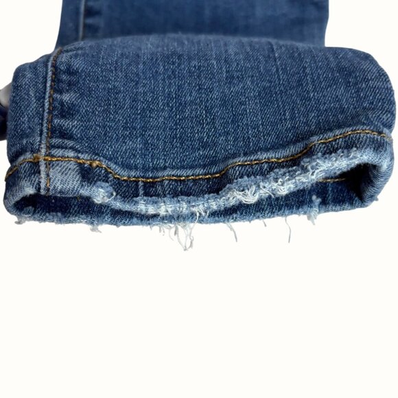 Universal Thread High Rise Distressed Blue Denim Skinny Jeans Size 6/28R - Picture 7 of 8